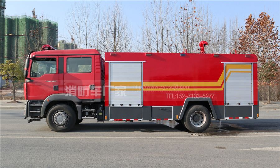 汕德卡自動(dòng)擋消防車(chē) 汕德卡自動(dòng)擋消防車(chē)